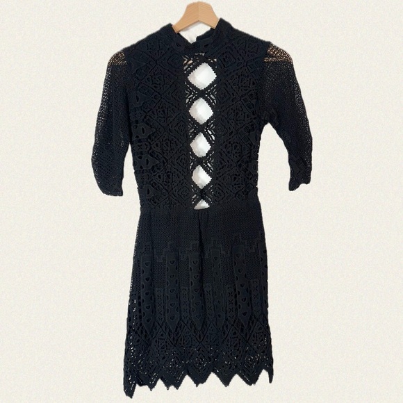 Jen’s Pirate Booty Nova Mini Dress - Picture 5 of 8